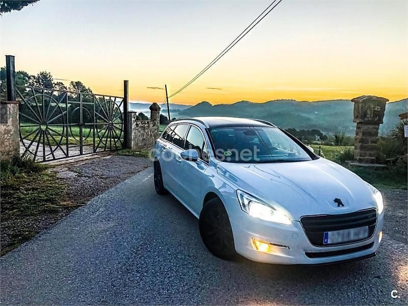 Usado Peugeot 508 SW Allure 163 CV (119 kW) 2011 Blanco Familiar