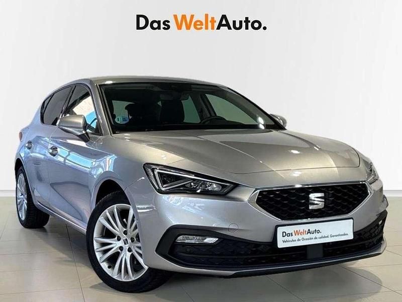 Plateado Usado 2024 Seat Leon Style Utilitario | 21.550 € (Super precio) - Imagen 1/4