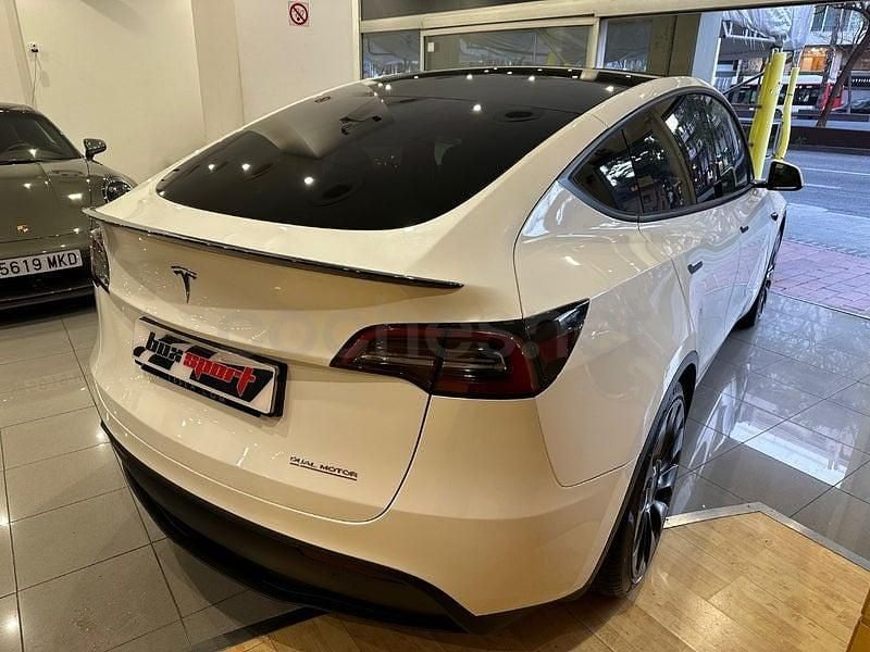 Usado Tesla Model Y Performance 392 kW (534 CV) 2023 Blanco metalizado SUV