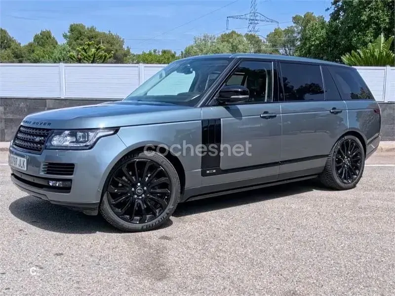 Usado Land Rover Range Rover Autobiography 340 CV (250 kW) 2016 Gris / plata SUV