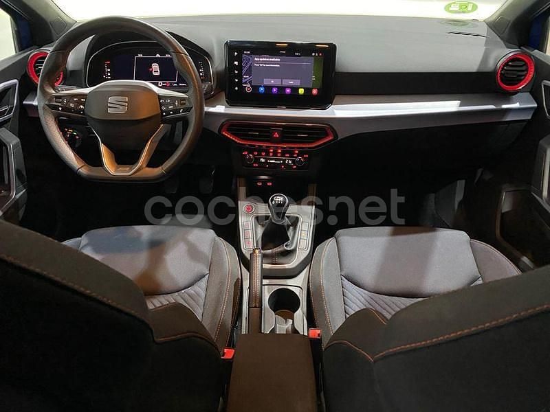 Usado Seat Ibiza FR 115 CV (84 kW) 2025 Gris Berlina