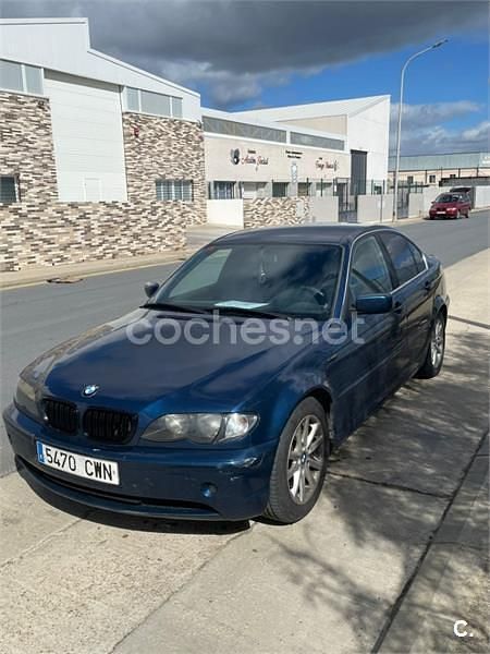 Azul Usado 2004 BMW 320 Familiar | 2600 € (Precio justo) - Imagen 1/4