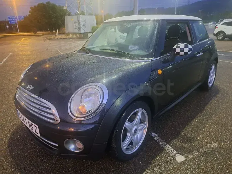 Usado Mini Cooper D 110 CV (80 kW) 2007 Negro Utilitario