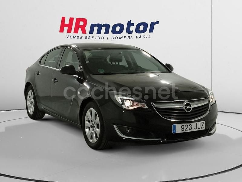 Negro Usado 2015 Opel Insignia Selective Berlina | 9890 € (Precio justo) - Imagen 1/4
