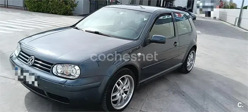 Usado VW Golf IV GTI 150 CV (110 kW) 2002 Gris / plata Berlina