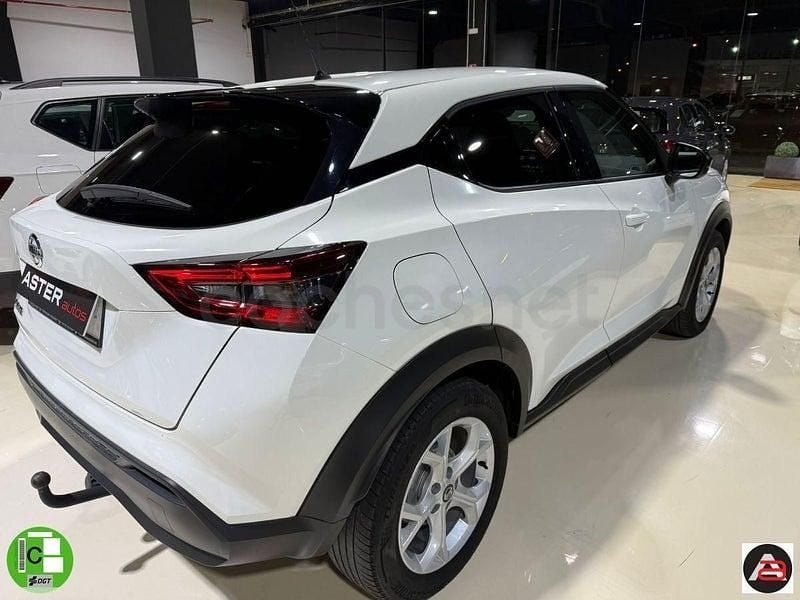 Usado Nissan Juke Acenta 114 CV (83 kW) 2022 Blanco SUV