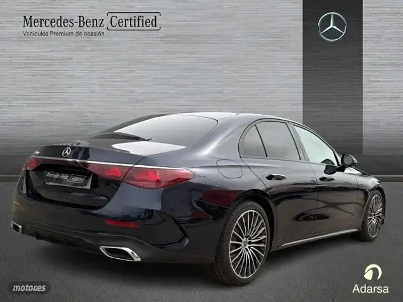 Usado Mercedes E220 197 CV (144 kW) 2025 Azul Berlina
