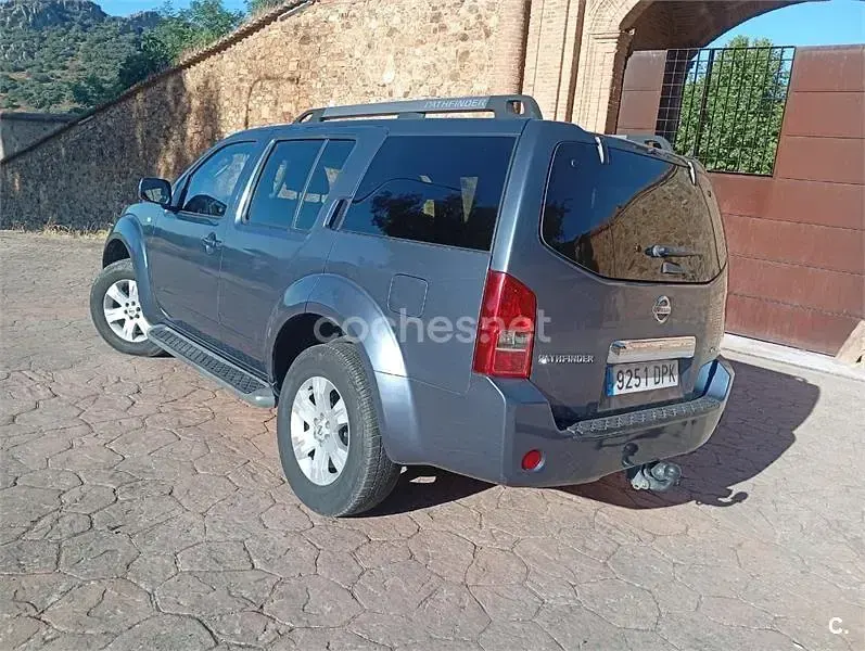 Usado Nissan Pathfinder 174 CV (127 kW) 2005 Azul SUV