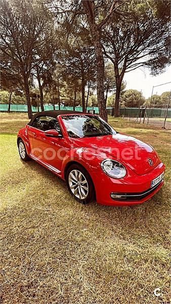 Usado VW Beetle 110 CV (80 kW) 2015 Rojo Utilitario