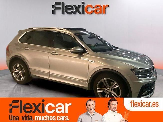 Gris / plata Usado 2019 VW Tiguan Sportline SUV | 27.990 € (Un poco caro) - Imagen 1/4
