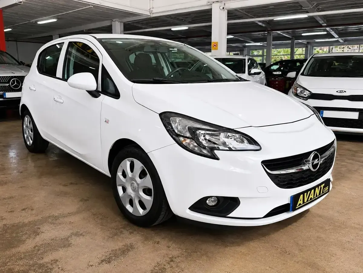 Usado Opel Corsa Design Edition 90 CV (66 kW) 2019 Blanco Utilitario