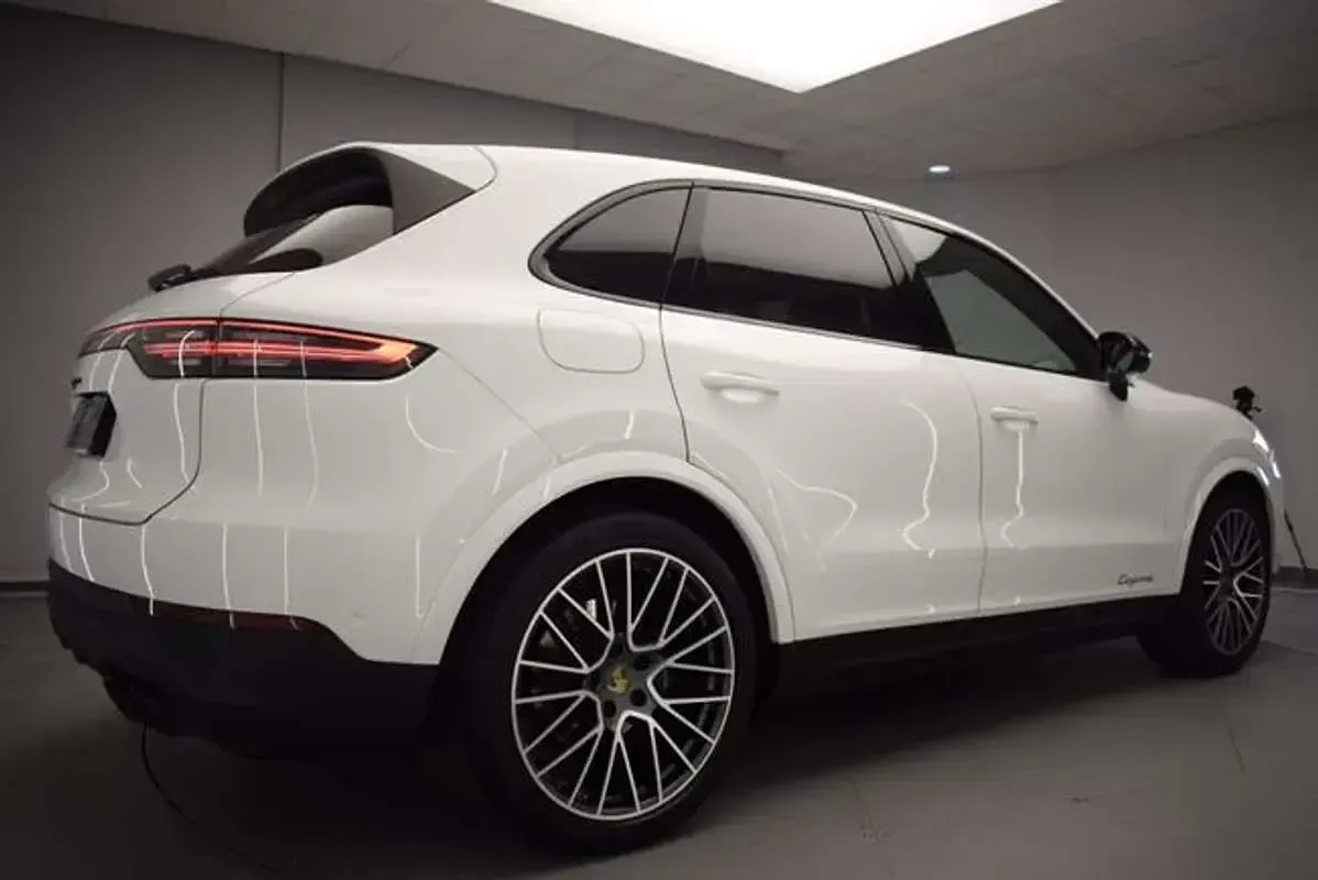 Usado Porsche Cayenne Platinum Edition 340 CV (250 kW) 2022 Blanco SUV