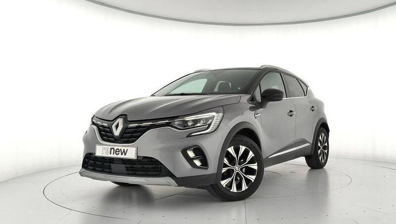 Usado Renault Captur Techno 140 CV (102 kW) 2023 Gris SUV