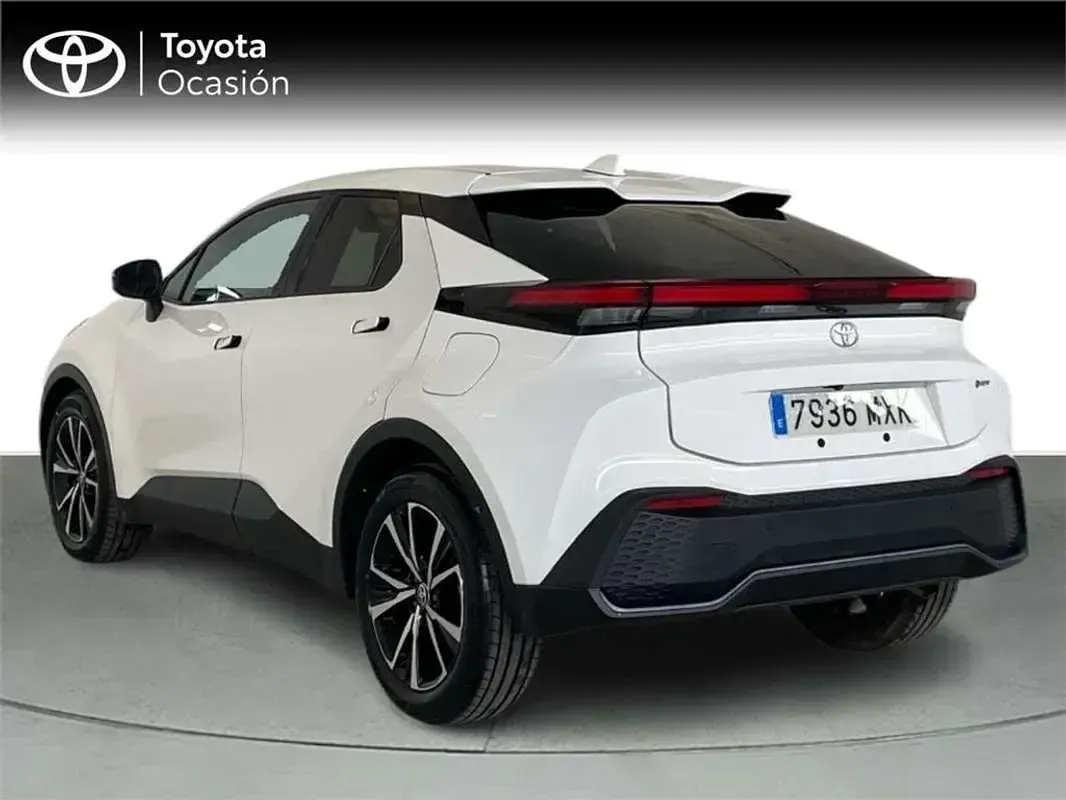 Usado Toyota C-HR Advance 140 CV (102 kW) 2024 SUV