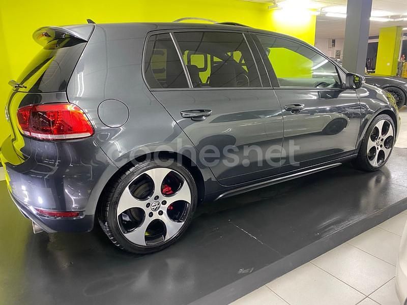 Usado VW Golf VII GTI 210 CV (154 kW) 2012 Gris / plata Berlina