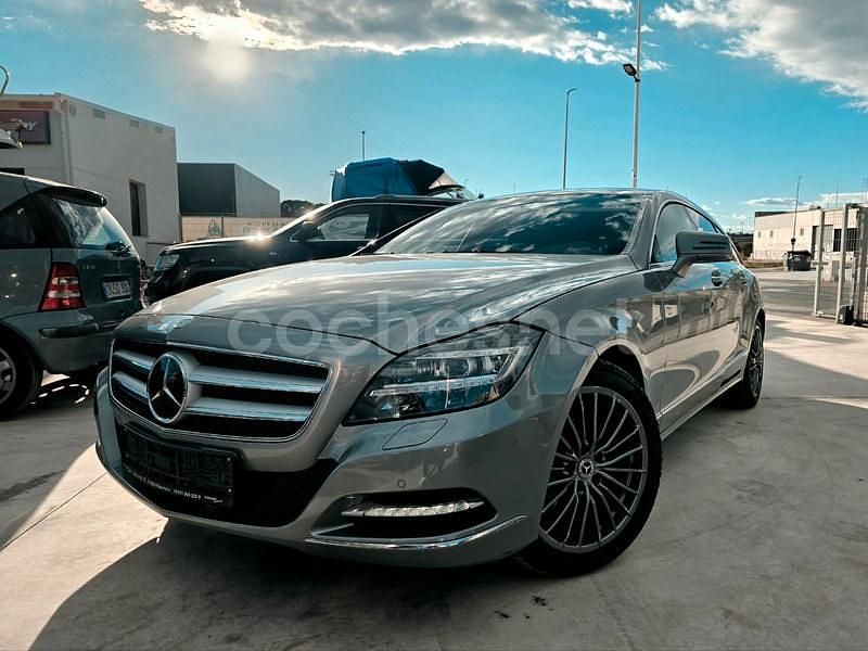 Gris / plata Usado 2013 Mercedes CLS250 Shooting Brake Familiar | 15.990 € - Imagen 1/4