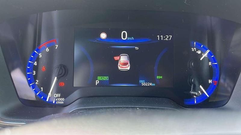 Używany Toyota Corolla Sport 184 KM (135 kW) 2022 Biały Kombi