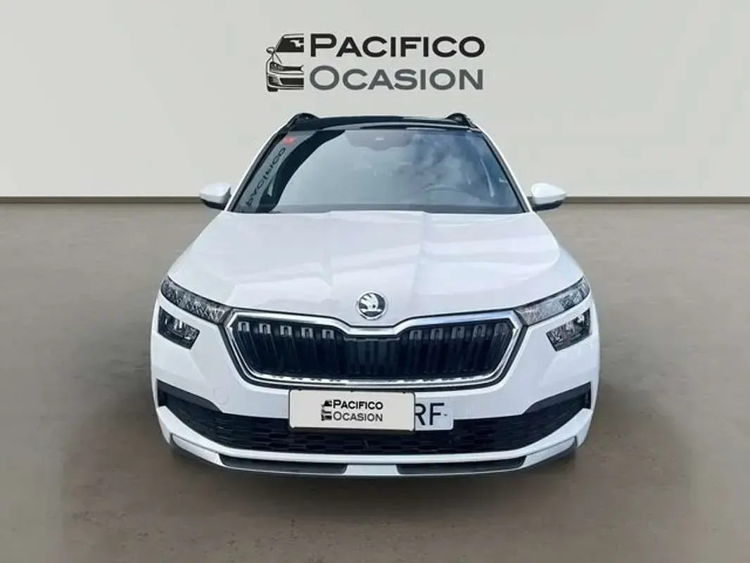 Begagnad Skoda Kamiq Sport 150 HK (110 kW) 2021 Vit SUV