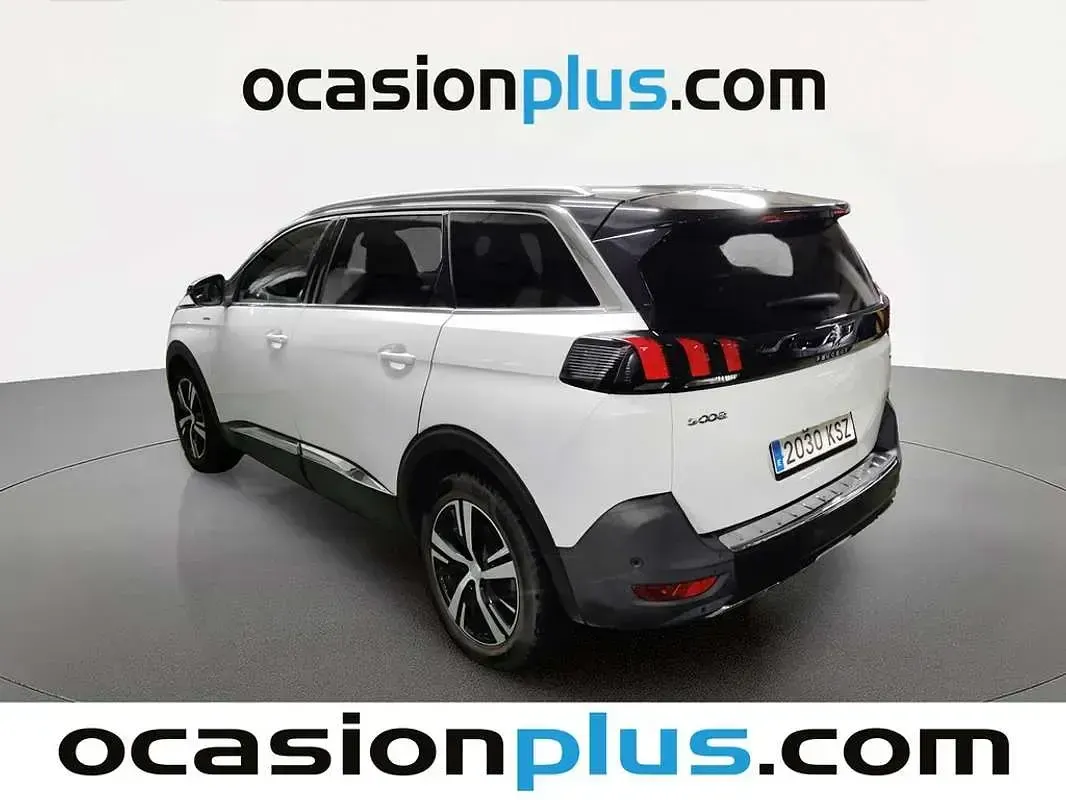 Usado Peugeot 5008 GT-line 131 CV (96 kW) 2019 Blanco SUV