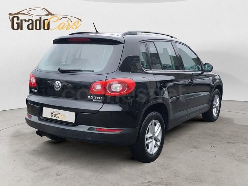 Usado VW Tiguan Advance 140 HP (102 kW) 2011 Preto SUV