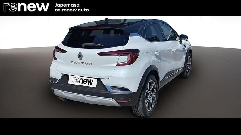Usado Renault Captur 140 CV (102 kW) 2022 Blanco  techo negro SUV