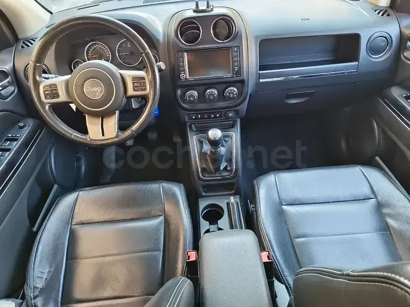 Usado Jeep Compass Limited 136 CV (100 kW) 2012 Blanco SUV