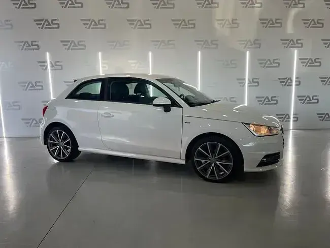 Usado Audi A1 Ambition 95 CV (69 kW) 2016 Blanco Utilitario