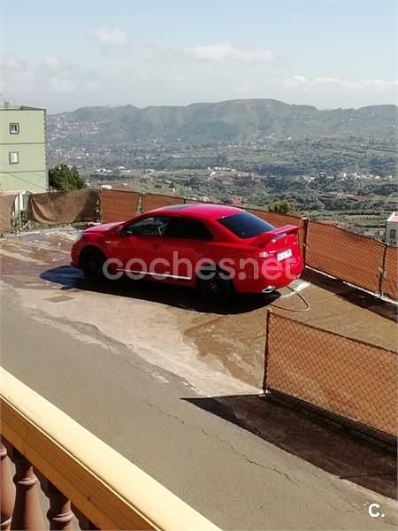 Usado Suzuki Kizashi Sport 178 CV (130 kW) 2014 Rojo Berlina