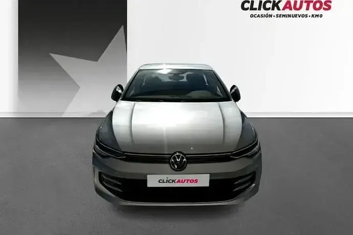 Usado VW Golf VIII 115 CV (84 kW) 2025 Gris