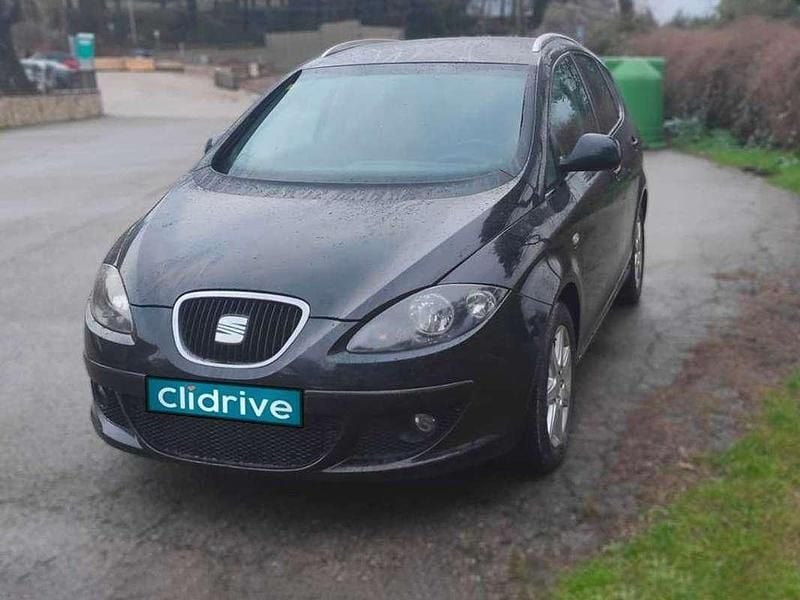 Usado Seat Altea Style 140 CV (102 kW) 2007 Negro Monovolumen
