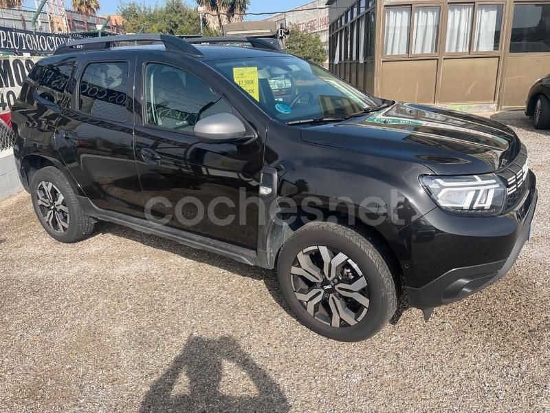 Negro Usado 2023 Dacia Duster Journey SUV | 18.900 € (Precio justo) - Imagen 1/4