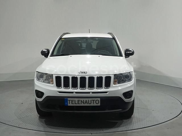 Usado Jeep Compass Sport 136 CV (100 kW) 2012 Blanco SUV