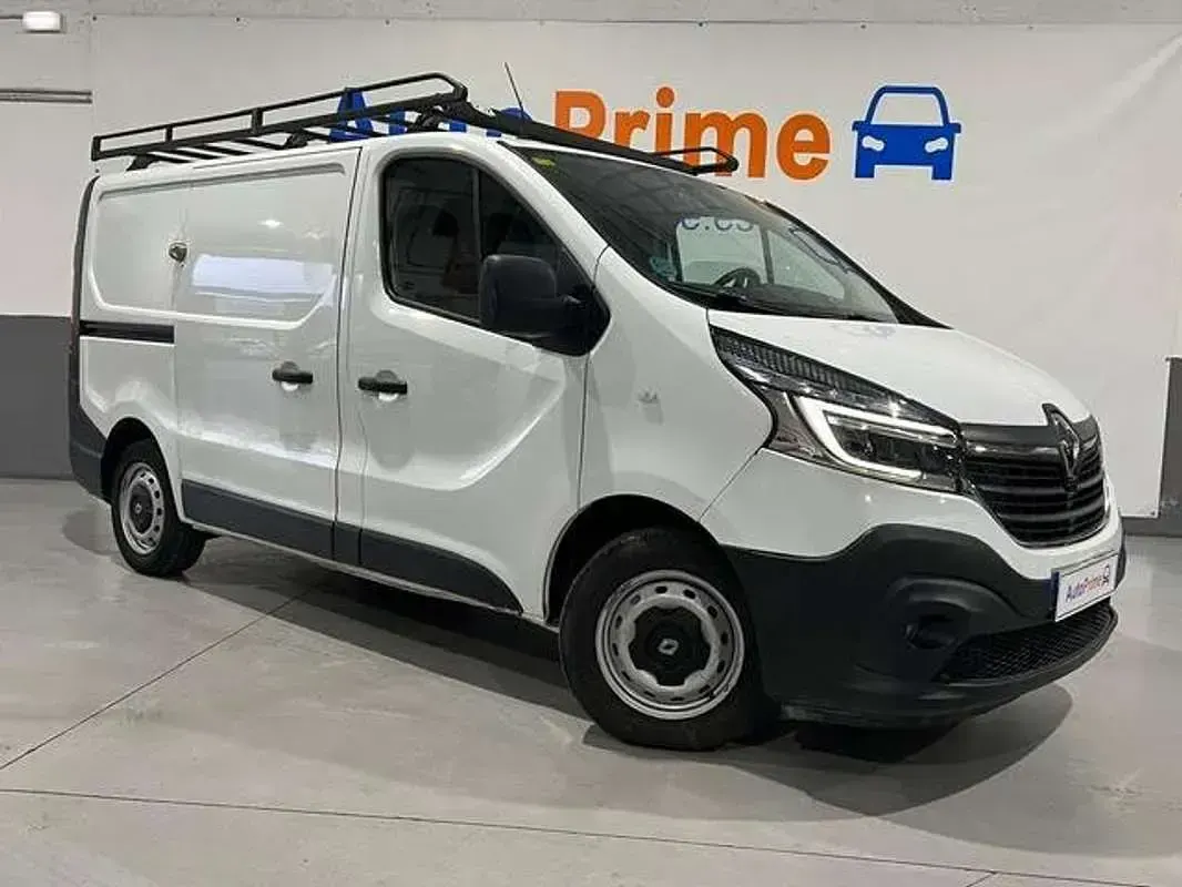 Usado Renault Trafic LIMITED 120 CV (88 kW) 2019 Blanco Monovolumen