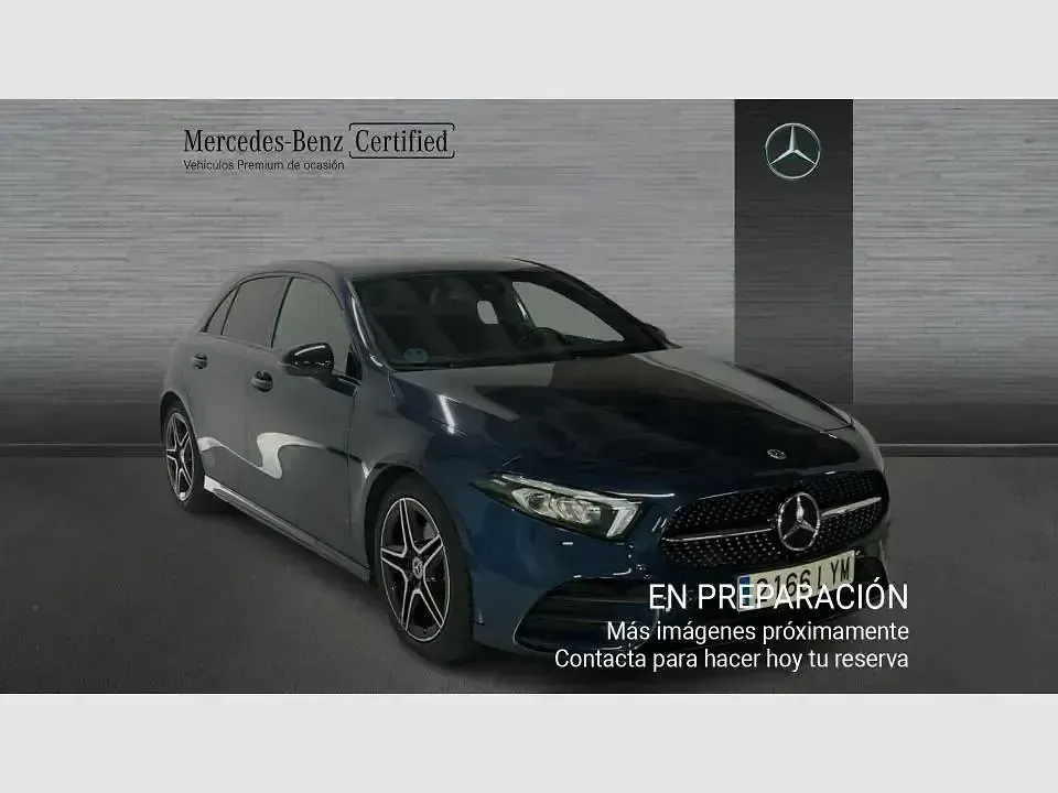 Usado Mercedes A200 163 CV (119 kW) 2022 Azul Berlina