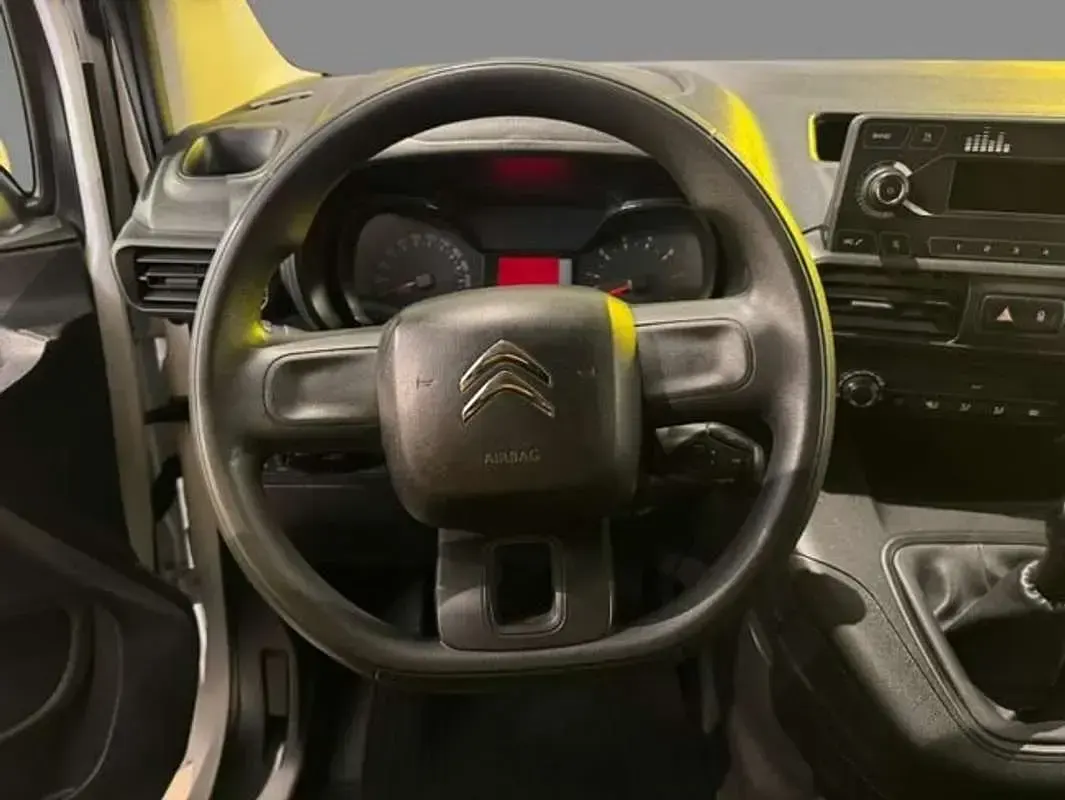 Usado Citroën Berlingo 75 CV (55 kW) 2020 Blanco Monovolumen