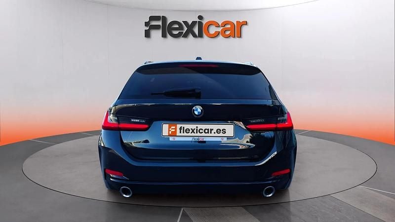 Usado BMW 320e 190 CV (139 kW) 2023 Negro Familiar