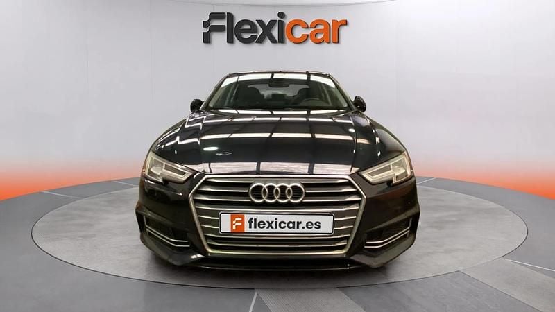 Usado Audi A4 Premium 150 CV (110 kW) 2018 Gris Berlina