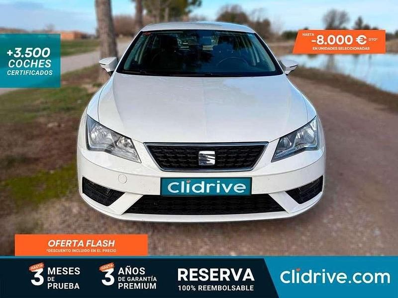 Usado Seat Leon ST Style 116 CV (85 kW) 2017 Blanco Familiar