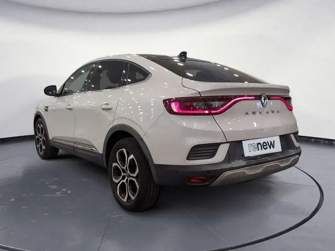 Usado Renault Arkana Techno 140 CV (102 kW) 2023 Blanco SUV