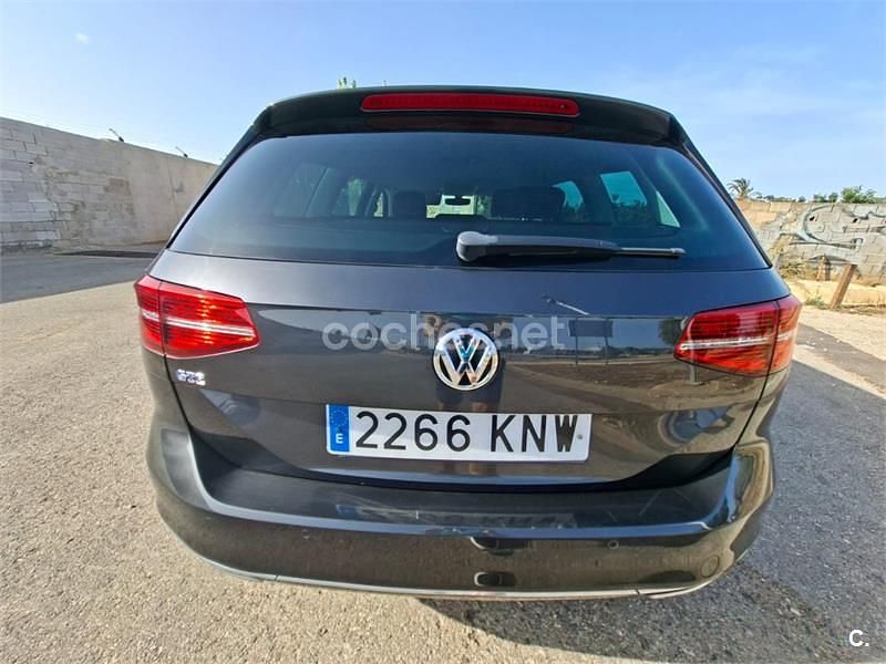 Usado VW Passat GTE 218 CV (160 kW) 2018 Negro Familiar