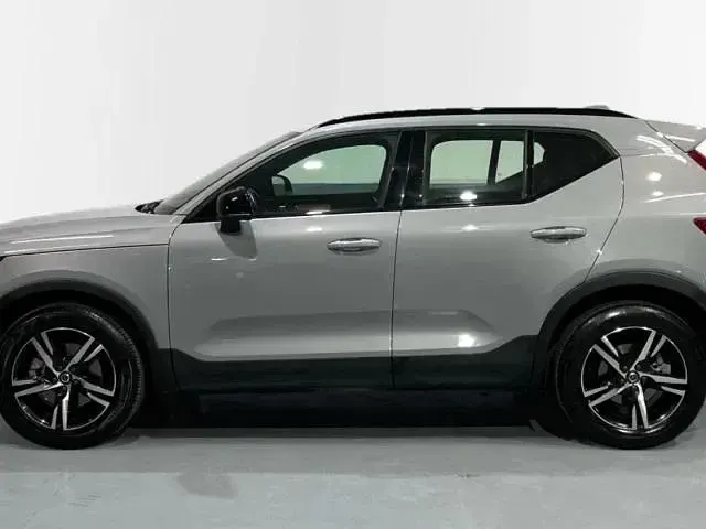 Usado Volvo XC40 Plus 163 CV (119 kW) 2023 Todoterreno SUV