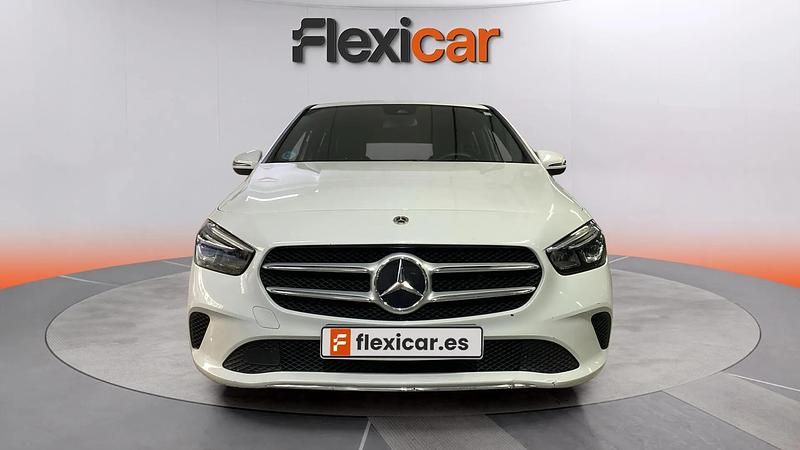 Usado Mercedes B180 116 CV (85 kW) 2021 Blanco Utilitario