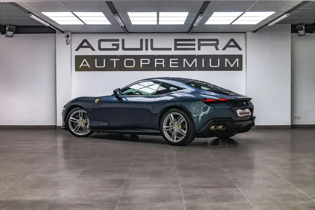 Usado Ferrari Roma 620 CV (456 kW) 2021 Azul Coupe