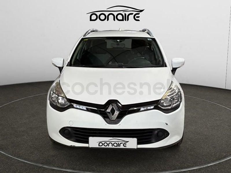 Usado Renault Clio GrandTour Authentique 75 CV (55 kW) 2015 Blanco Familiar