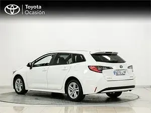 Usado Toyota Corolla Active 122 CV (89 kW) 2021 Blanco Familiar
