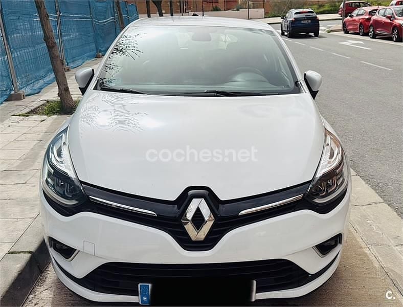 Usado Renault Clio IV LIMITED 90 CV (66 kW) 2019 Blanco Berlina