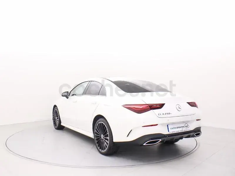Nuevo Mercedes CLA250e 218 CV (160 kW) 2025 Blanco Coupe