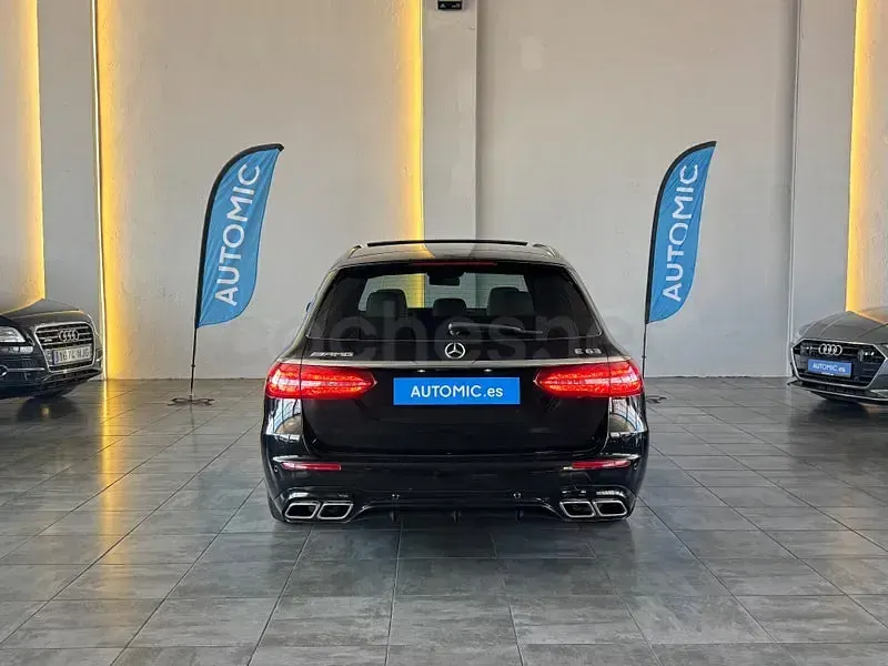Usado Mercedes E63 AMG 571 CV (419 kW) 2019 Negro Familiar