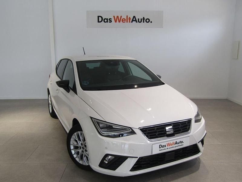 Otro Usado 2024 Seat Ibiza Berlina | 17.800 € (Precio justo) - Imagen 1/4