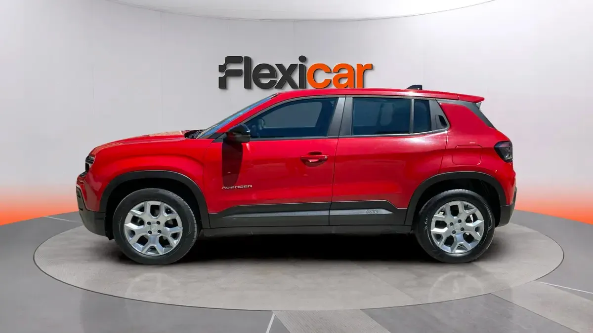 Usado Jeep Avenger Summit 101 CV (74 kW) 2023 Rojo SUV